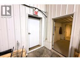 2434 Kettleston Road, Golden, BC V0A1H1 Photo 41