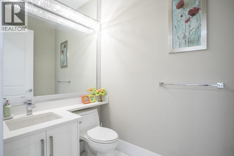 8559 MONTCALM STREET, Vancouver