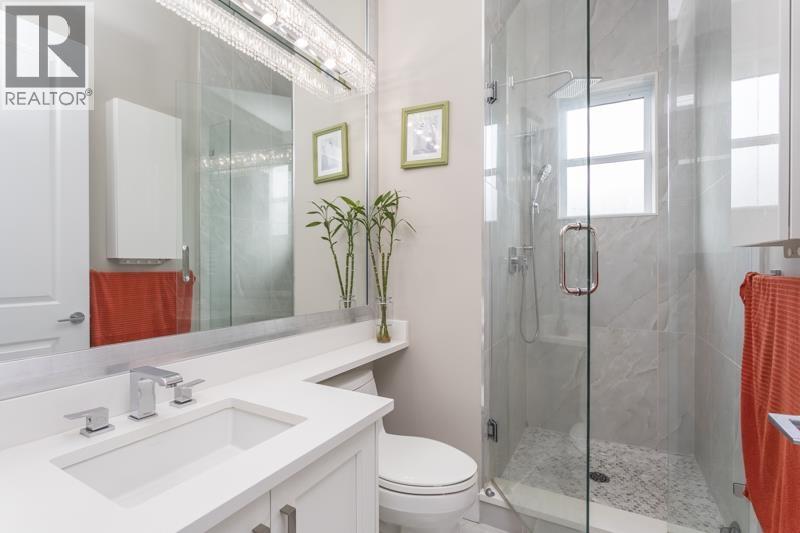 8559 MONTCALM STREET, Vancouver