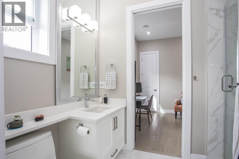 8559 MONTCALM STREET, Vancouver