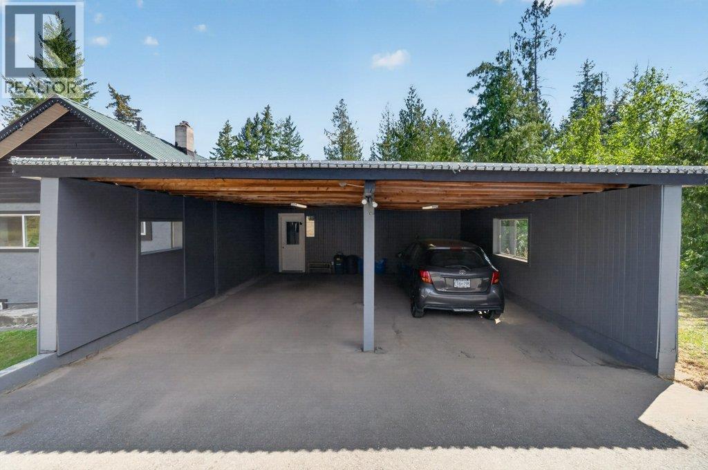  411 Christison Road Southwest, Salmon Arm