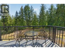 Full bathroom - 411 Christison Road Sw, Salmon Arm, BC V1E3B4 Photo 16