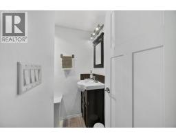 411 Christison Road Sw, Salmon Arm, BC V1E3B4 Photo 33