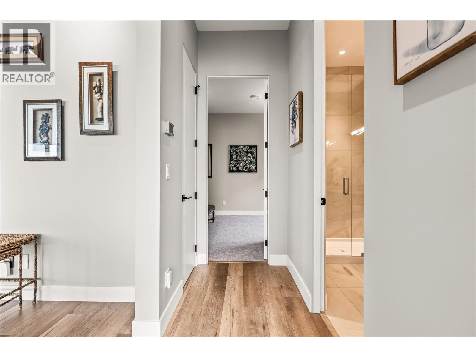 9814 Beacon Hill Crescent - 62