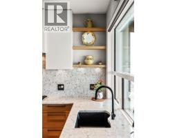 9814 Beacon Hill Crescent, Lake Country, BC V4V0A9 Photo 24