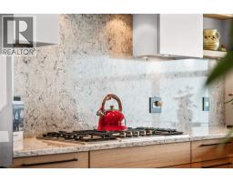 9814 Beacon Hill Crescent, Lake Country, BC V4V0A9 Photo 32