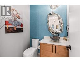 9814 Beacon Hill Crescent, Lake Country, BC V4V0A9 Photo 49