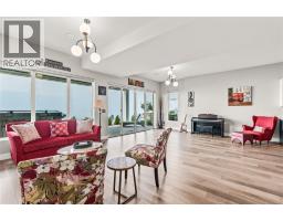 9814 Beacon Hill Crescent, Lake Country, BC V4V0A9 Photo 59