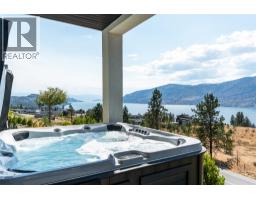9814 Beacon Hill Crescent, Lake Country, BC V4V0A9 Photo 74