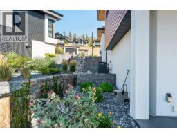 9814 Beacon Hill Crescent, Lake Country, BC V4V0A9 Photo 76