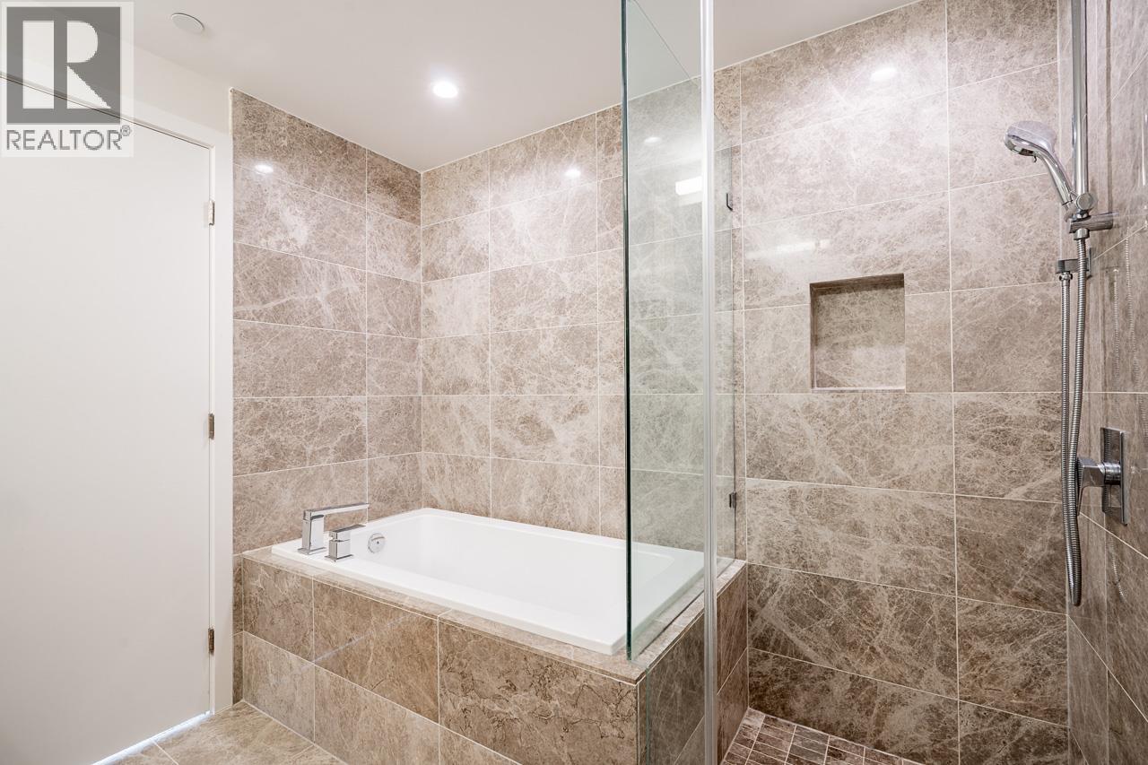 1802 308 MORRISSEY ROAD, Port Moody