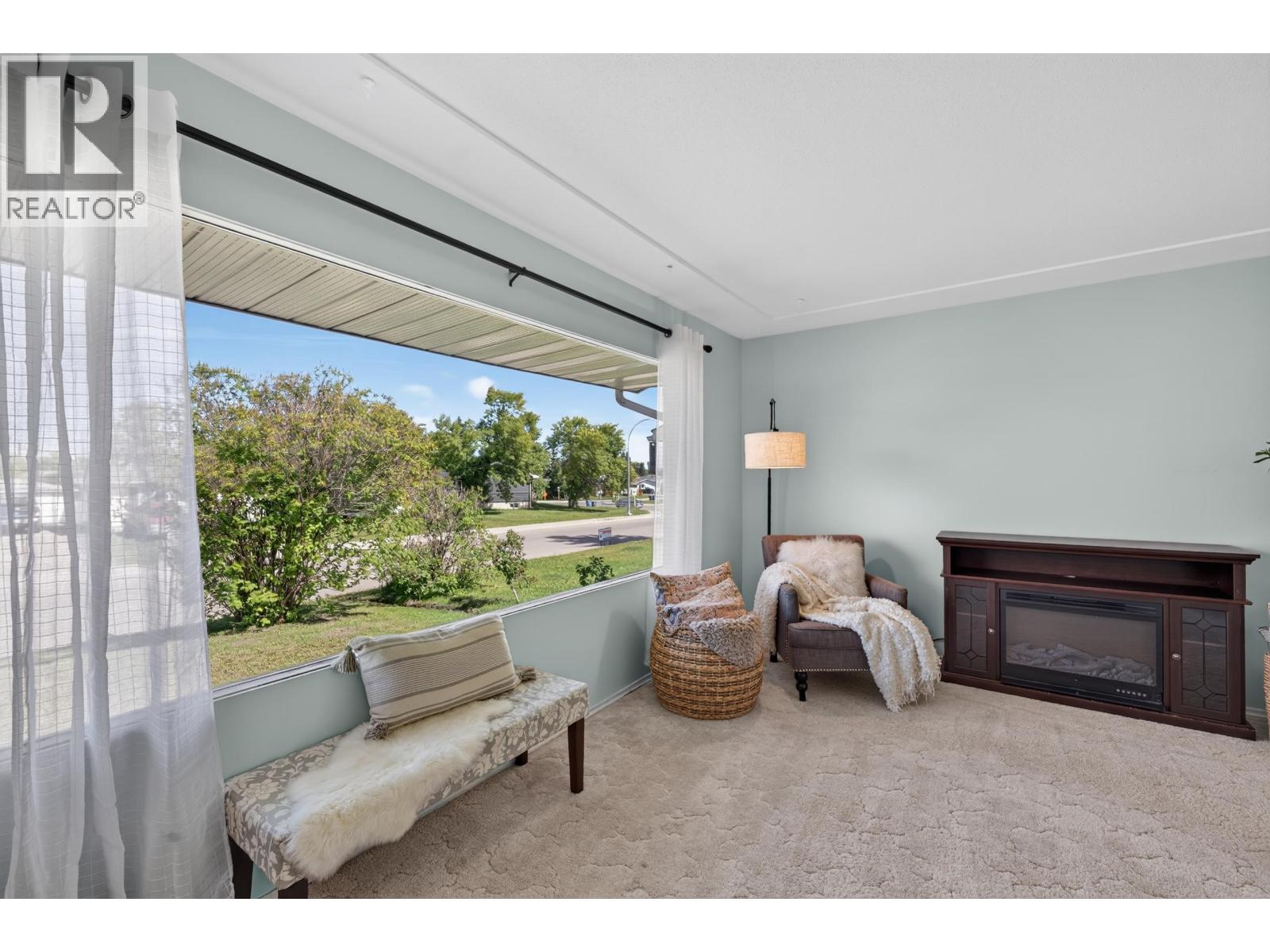 9611 108 AVENUE - Image 7