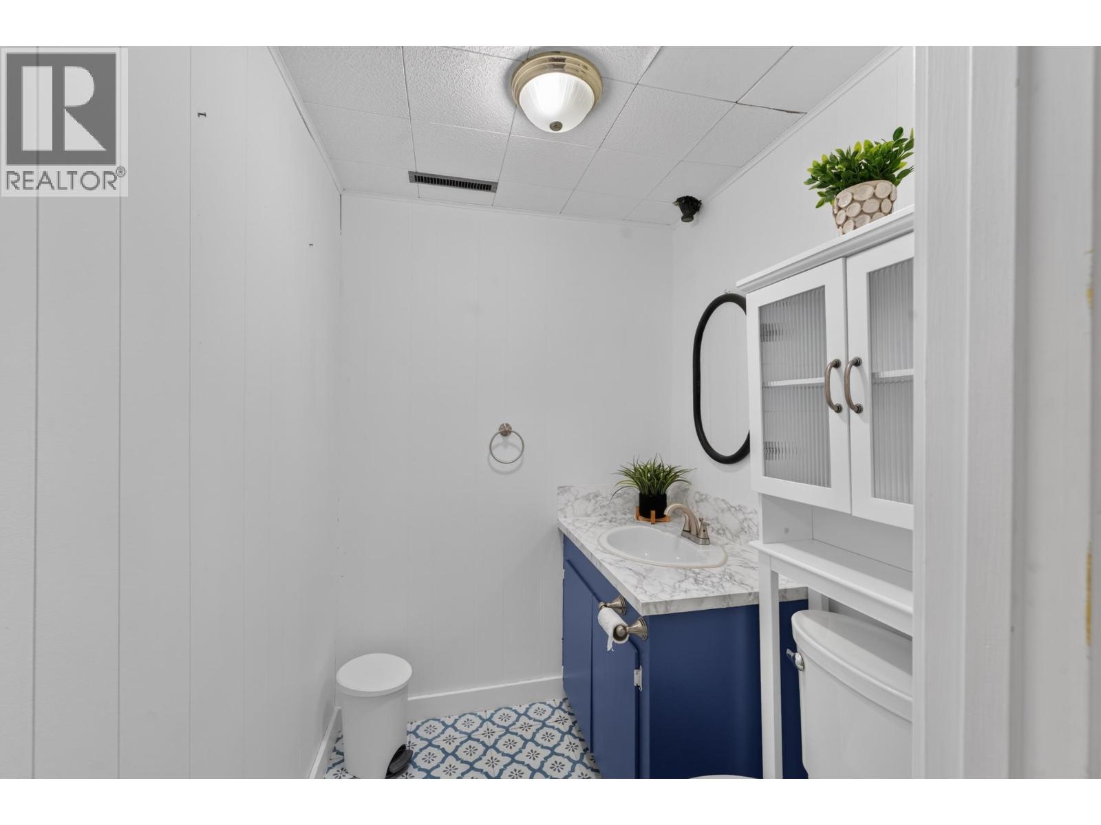 9611 108 AVENUE - Image 27