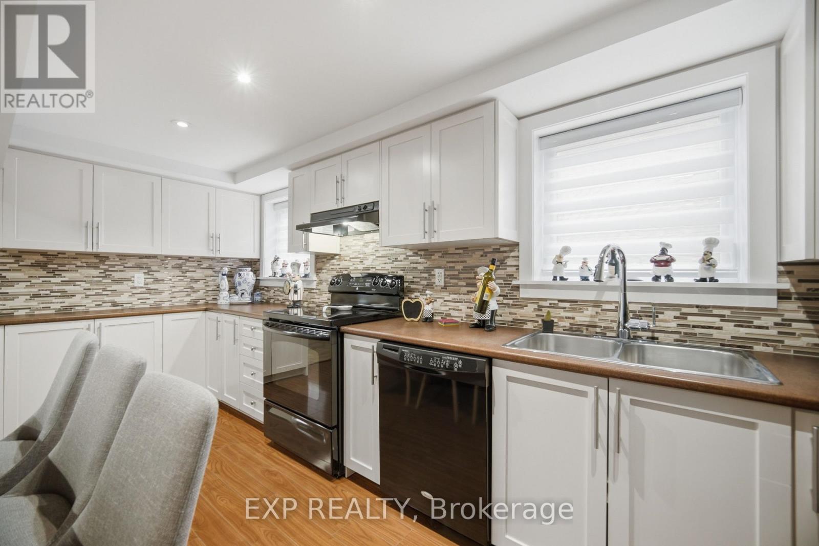 106 HANSON ROAD - Image 34