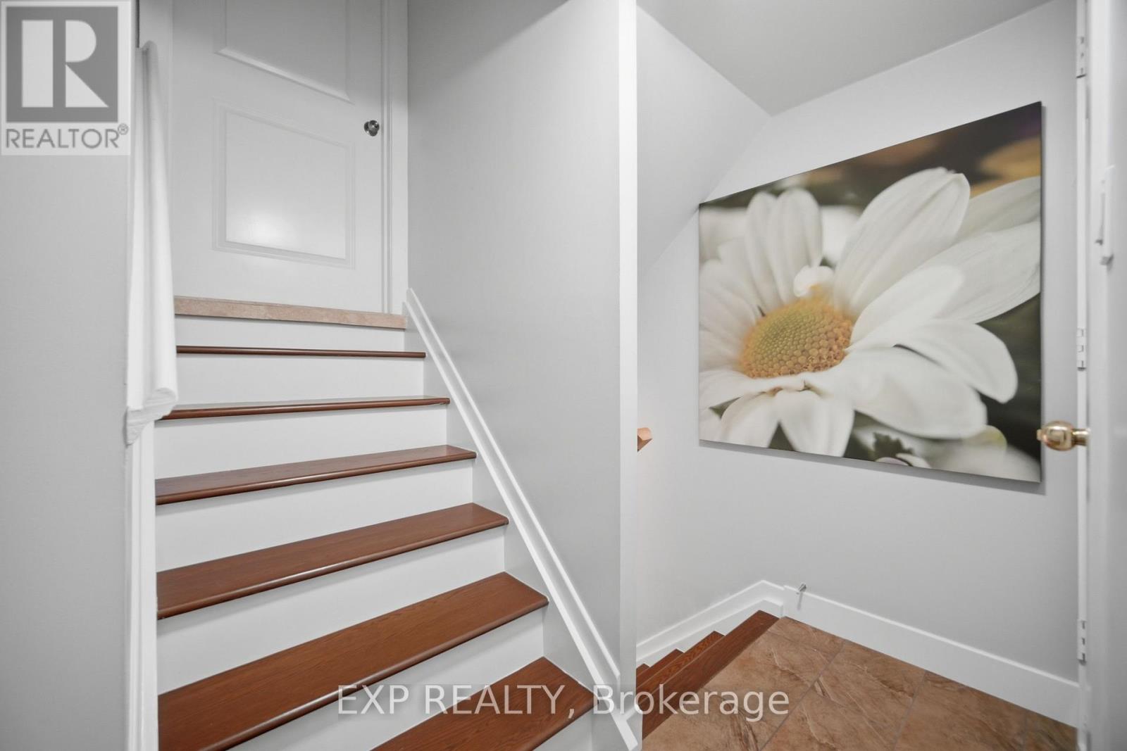 106 HANSON ROAD - Image 36