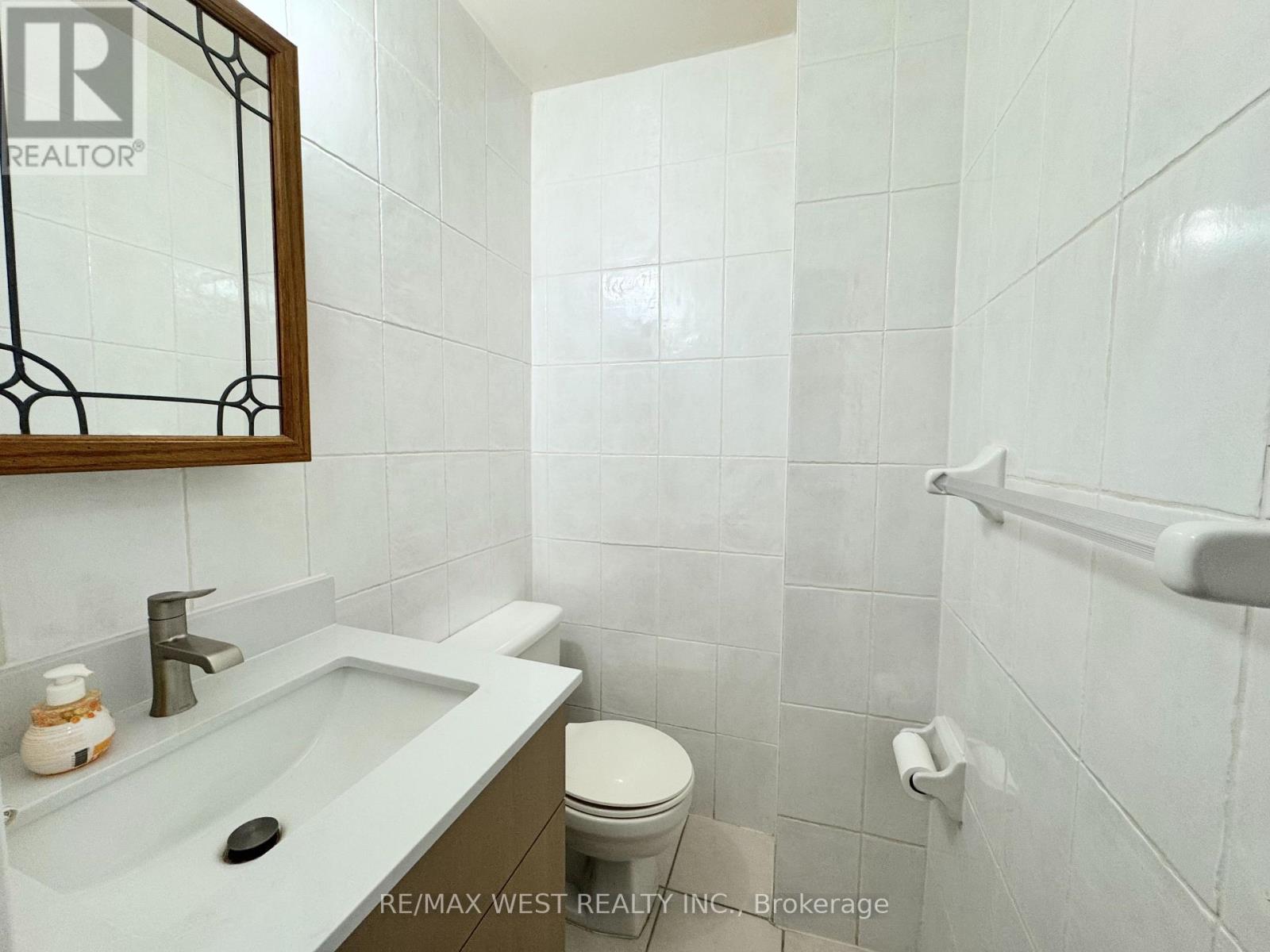 26 BROWNRIDGE CRESCENT - 15