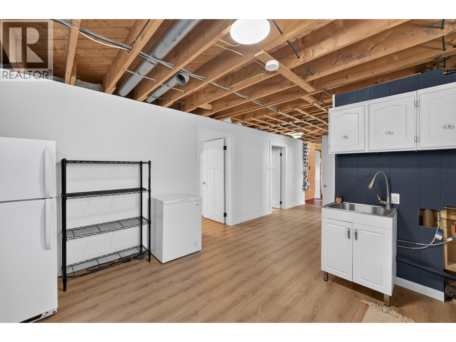 9611 108 AVENUE - 31