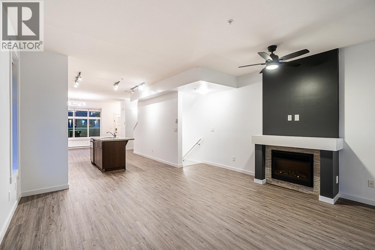 83 13819 232 STREET, Maple Ridge