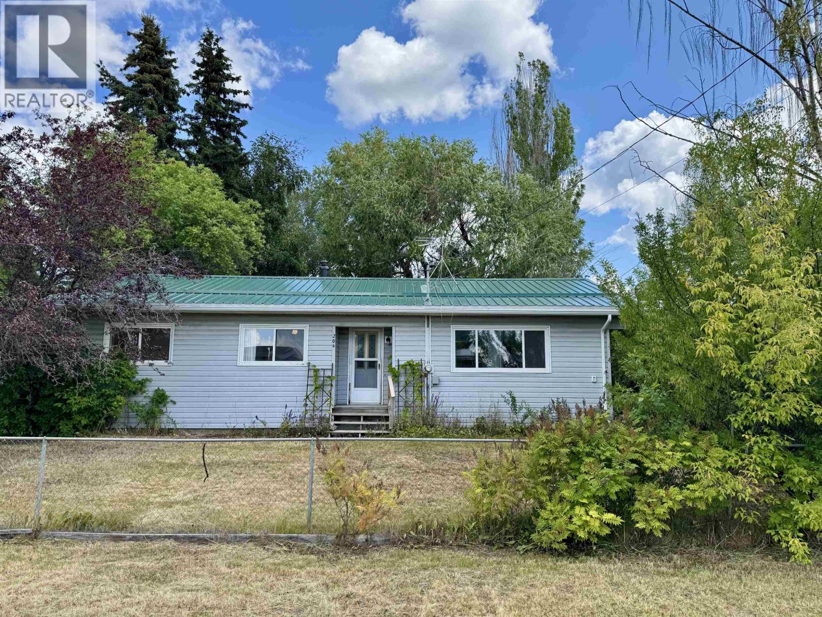 204 E 3RD AVENUE, Fort St. James