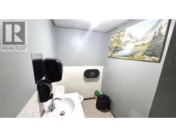 5177 Trans Canada Highway, Tappen, BC V0E2X3 Photo 29