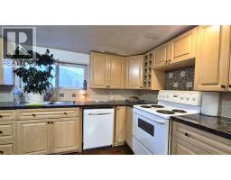 5177 Trans Canada Highway, Tappen, BC V0E2X3 Photo 31