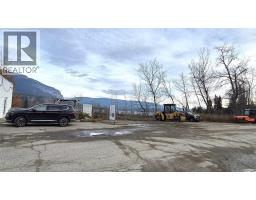 5177 Trans Canada Highway, Tappen, BC V0E2X3 Photo 54