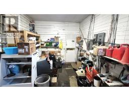 5177 Trans Canada Highway, Tappen, BC V0E2X3 Photo 45