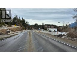 5177 Trans Canada Highway, Tappen, BC V0E2X3 Photo 48