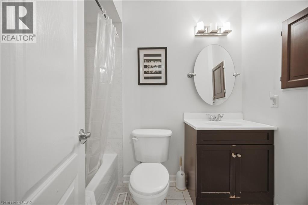 79 CORNELL PARK Avenue - 16