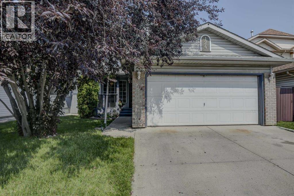 124 Del Ray Close NE - 1