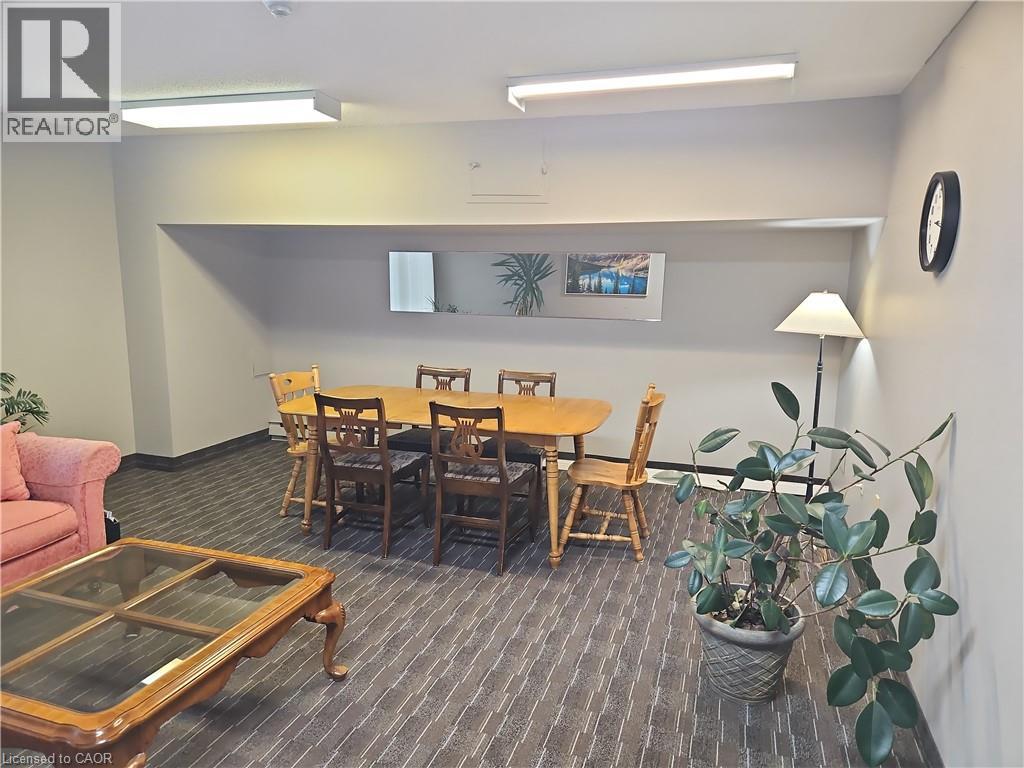#1511 35 GREEN VALLEY Drive - Image 33
