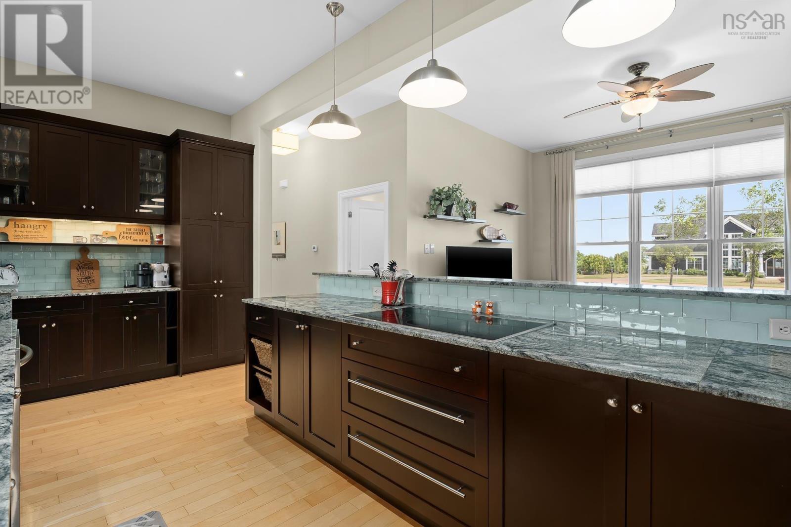 Property 20 of 50 of 133 Harbourside Drive Drive