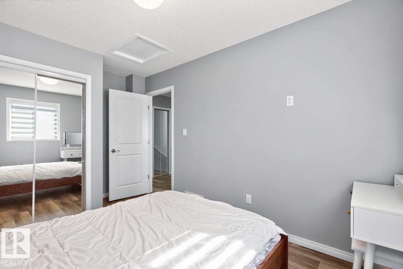 424 SIMMONDS WY - Image 25