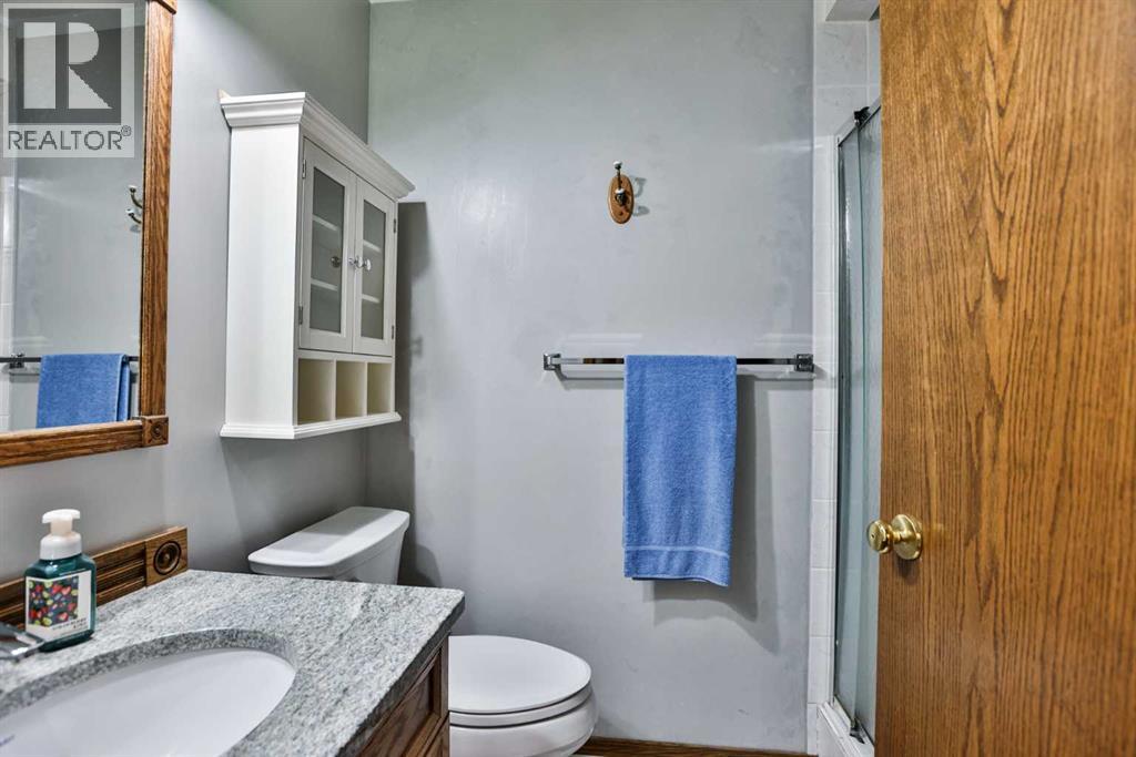 936 13 Street S - Image 9