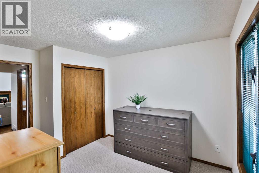 936 13 Street S - Image 10