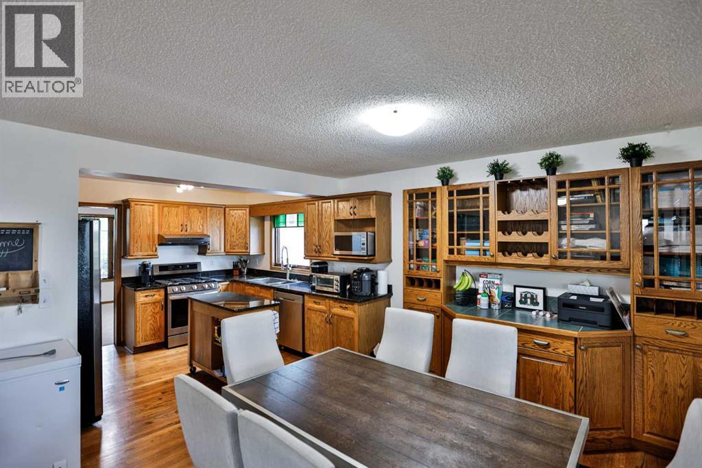 936 13 Street S - Image 6