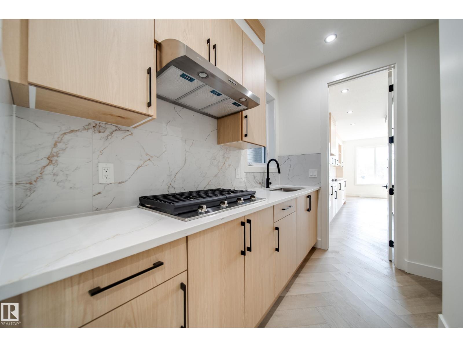 5 PIERWYCK LO - Image 10