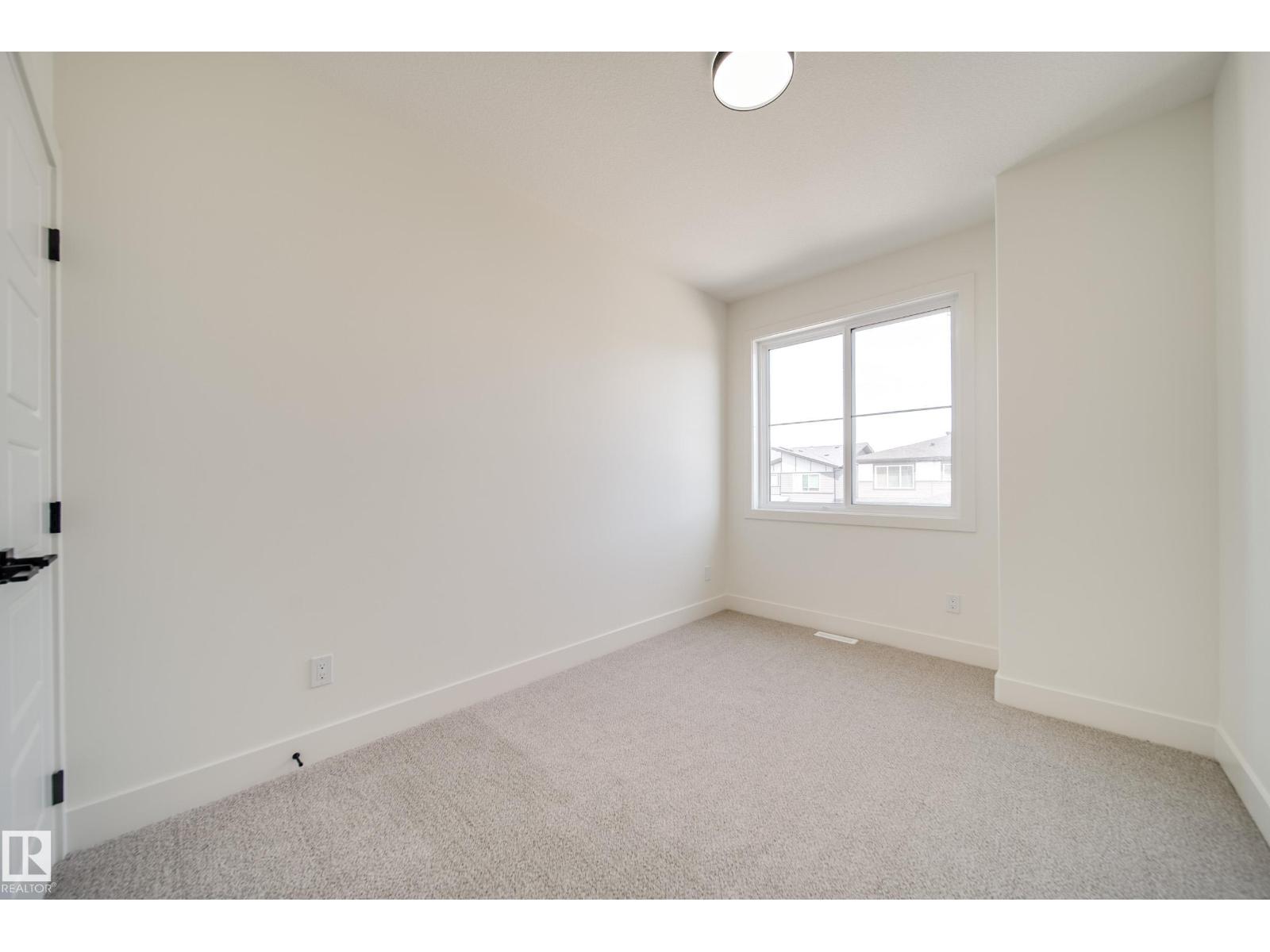 5 PIERWYCK LO - Image 35
