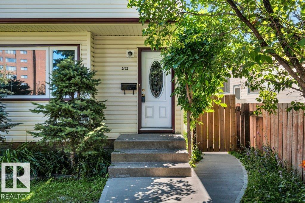 5127 110 ST NW - 2