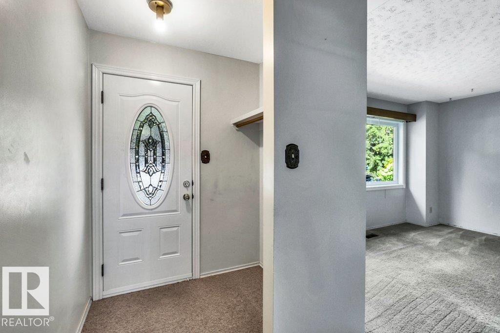 5127 110 ST NW - 4