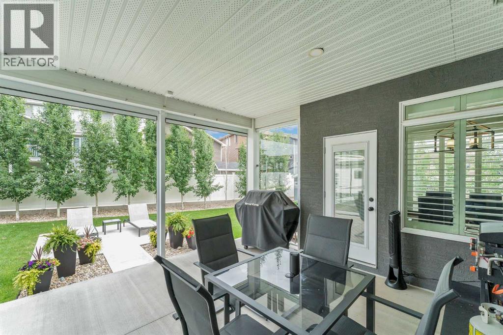 215 Hamptons Crescent SE - Image 41