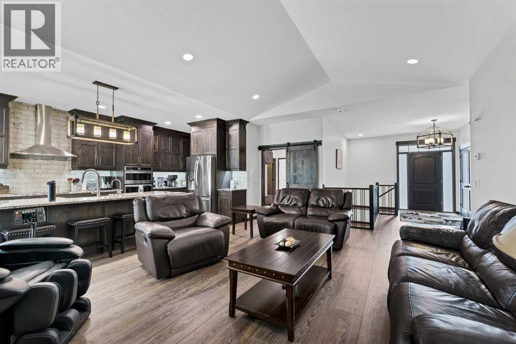 215 Hamptons Crescent SE - Image 6