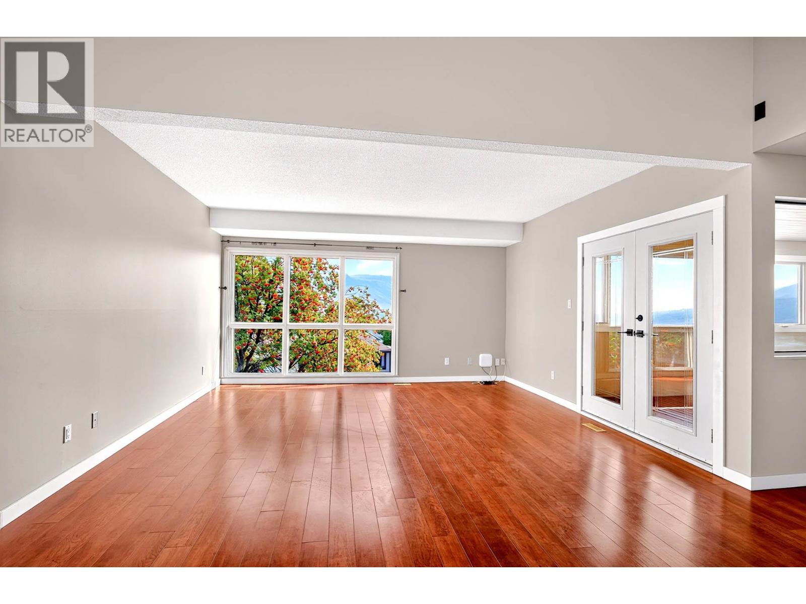 #45 137 McGILL Road - Image 13