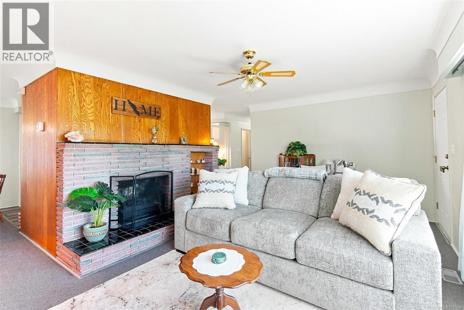 4391 11th Ave - 5