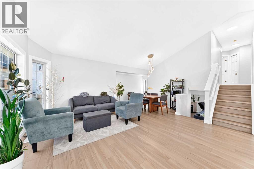 315 Appleglen Place SE - 7