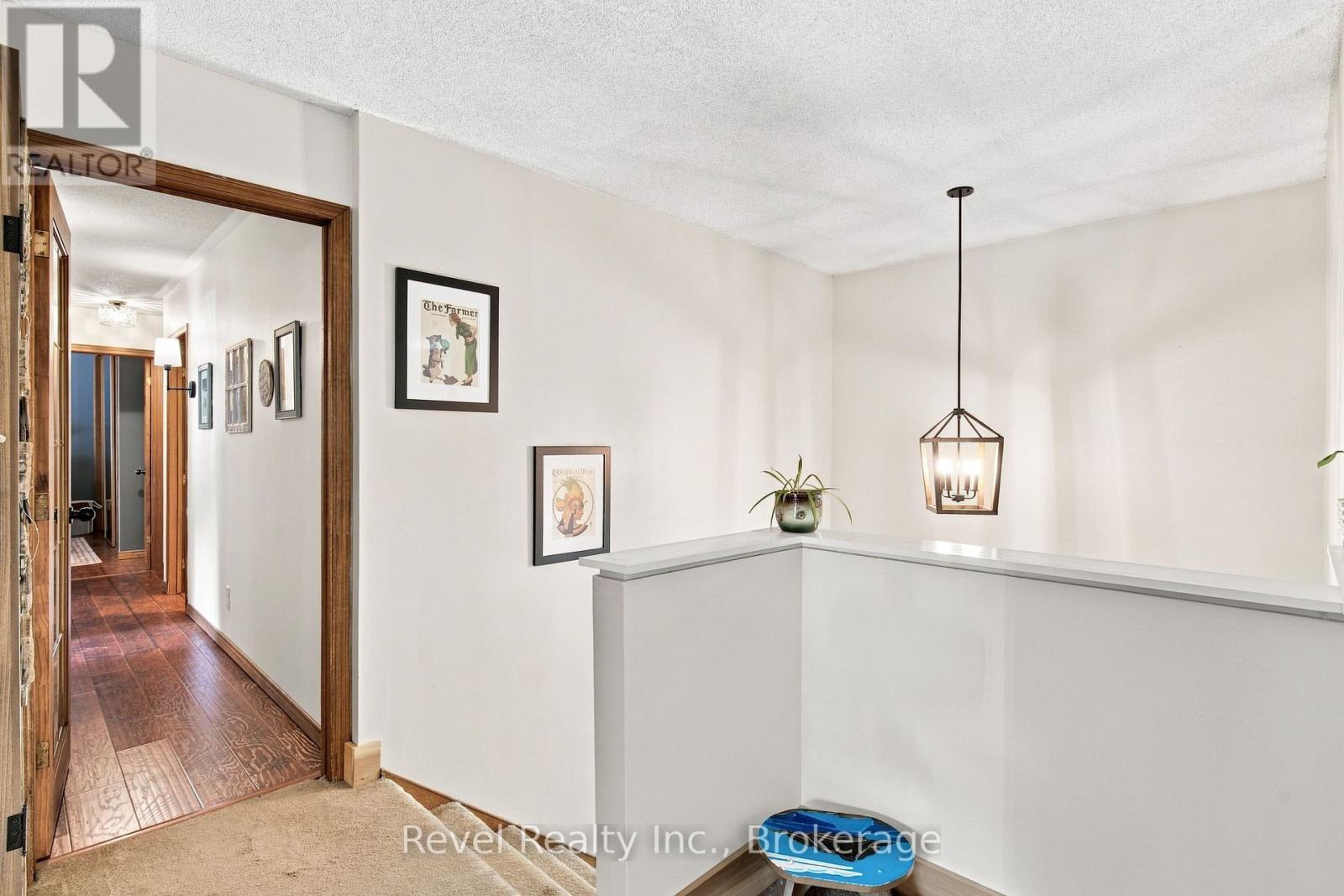 20 THE PINES LANE - Image 17