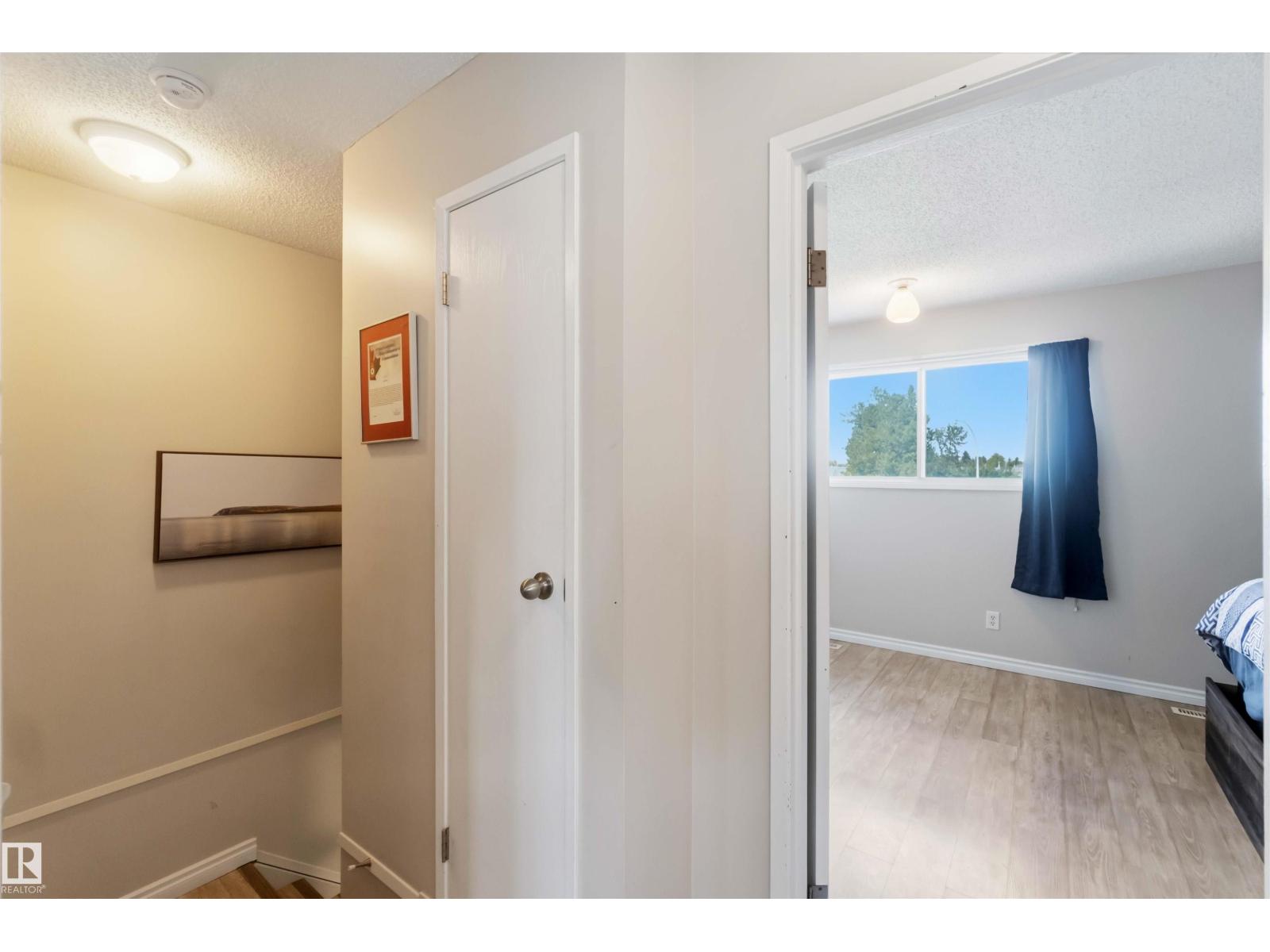 4210 49 ST - Image 25