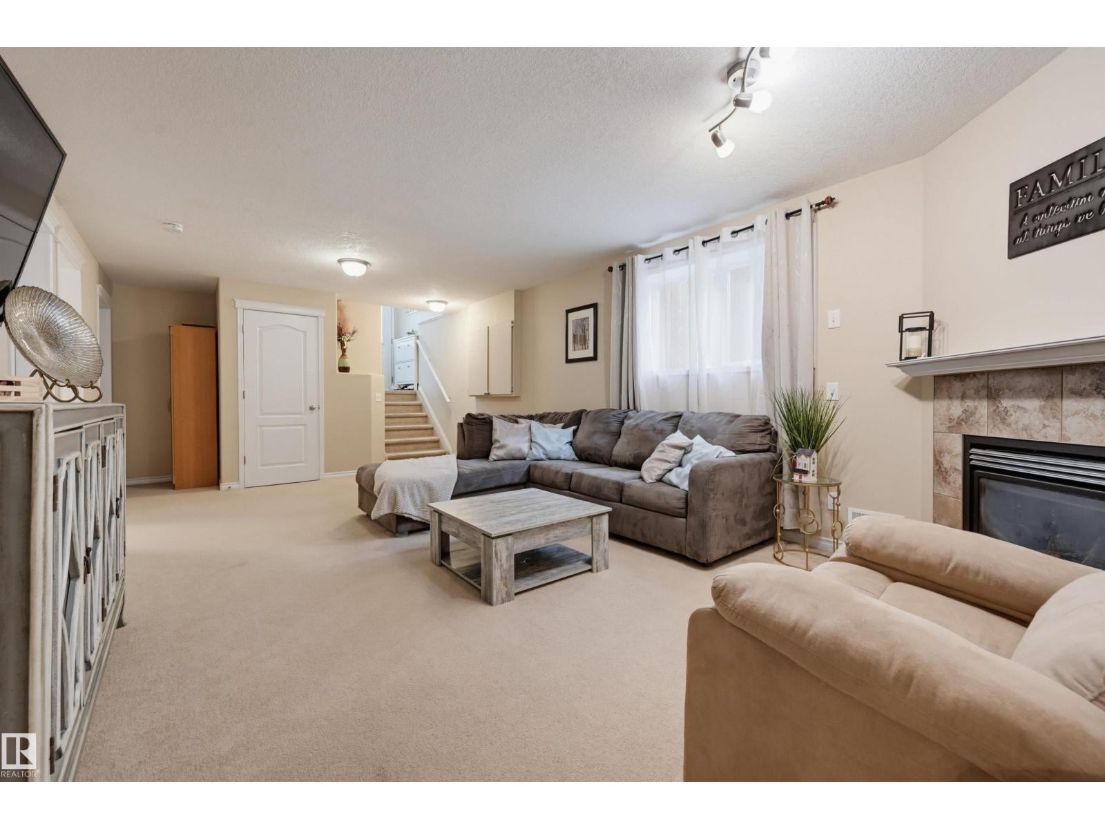 4017 158 AV NW - 30