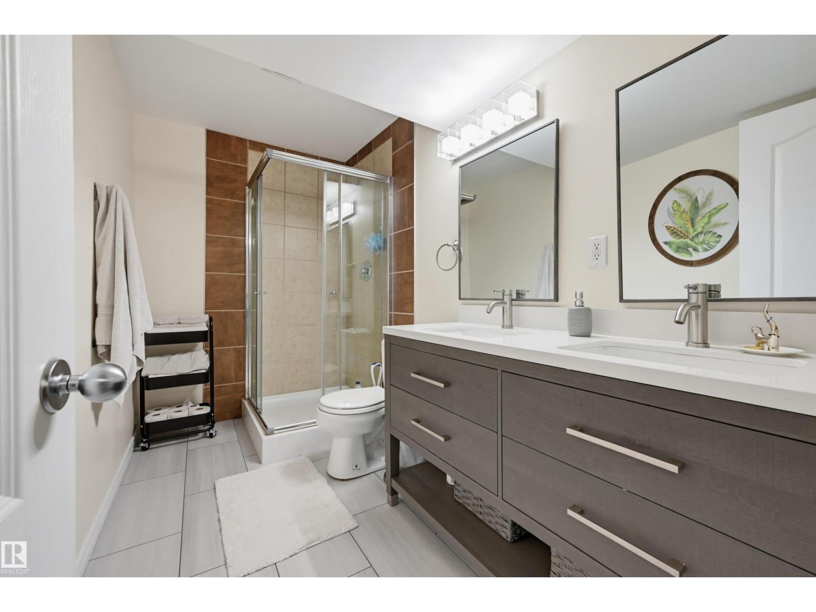 4017 158 AV NW - 35