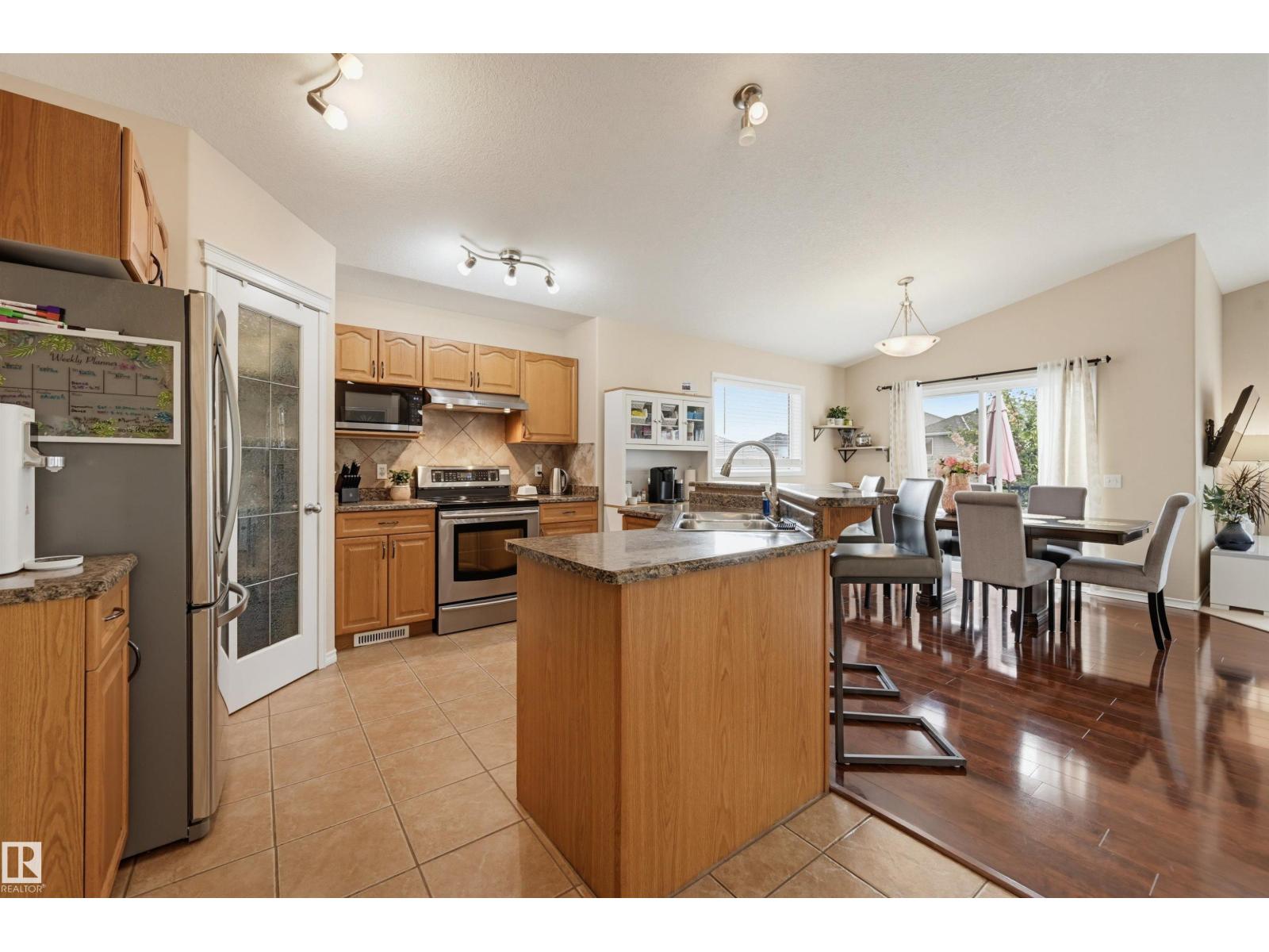 4017 158 AV NW - Image 14